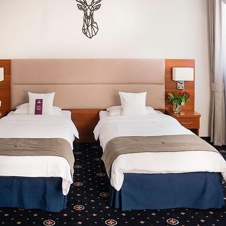 Parkhotel Lyson Inwałd Exteriör bild